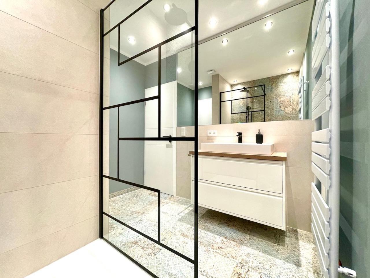 Premium Penthouse W46 - Elbnah, Hochwertig, Zentral, 3 Schlafzimmer! Apartment Dresden