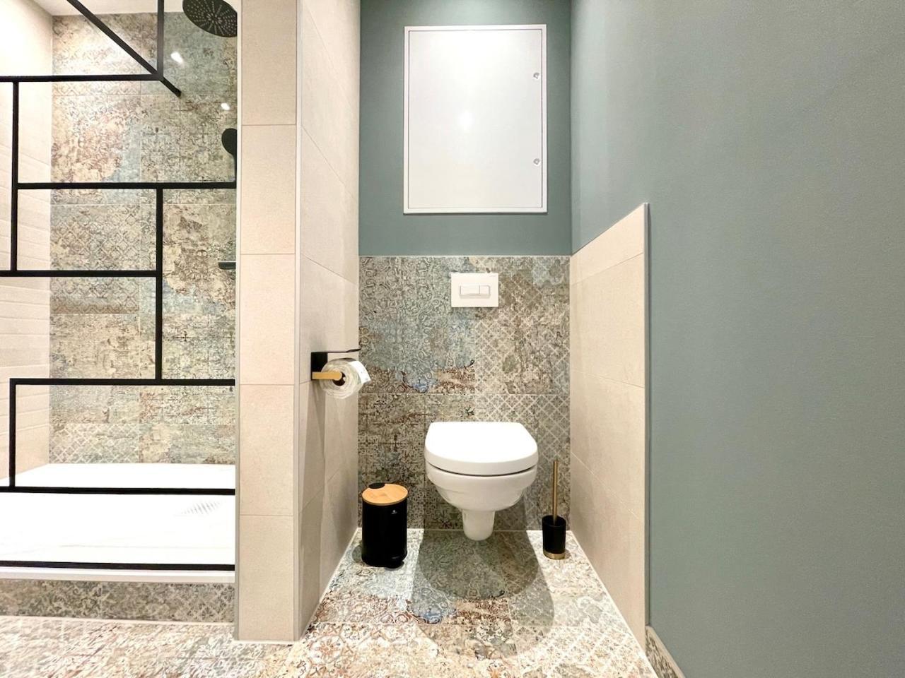 Premium Penthouse W46 - Elbnah, Hochwertig, Zentral, 3 Schlafzimmer!